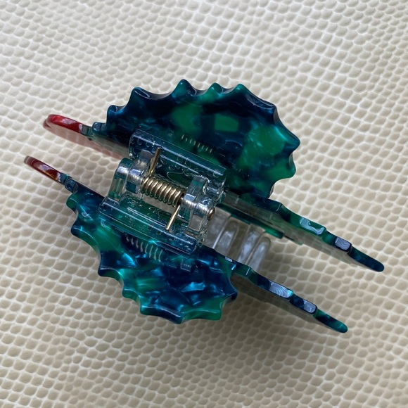 Holiday Holly Berry Hair Clip - Picture 5 of 7